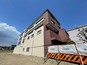 昇栄マンション外観写真