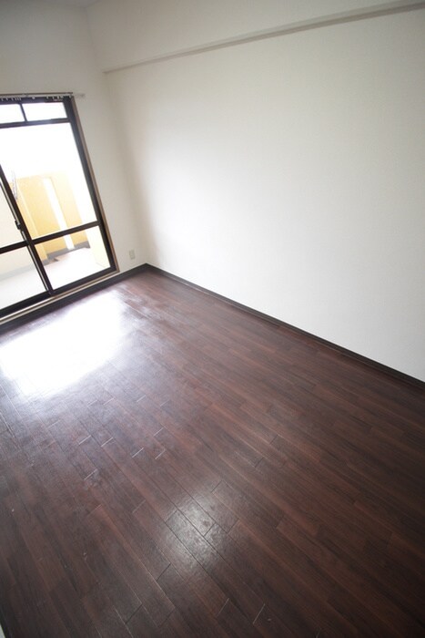 物件内観写真18　(居室)