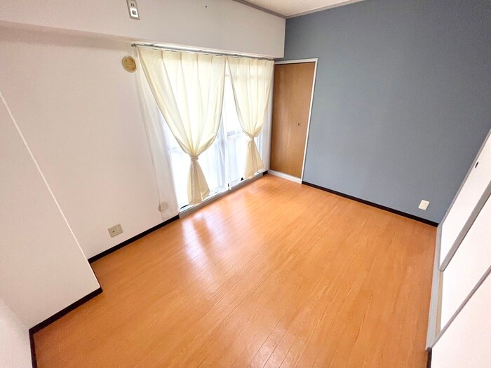 物件内観写真13　(居室)