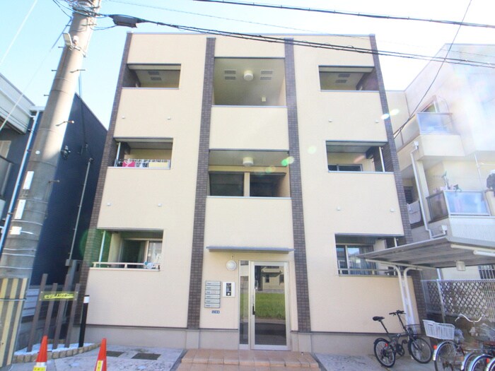 物件外観写真4　(外観写真)