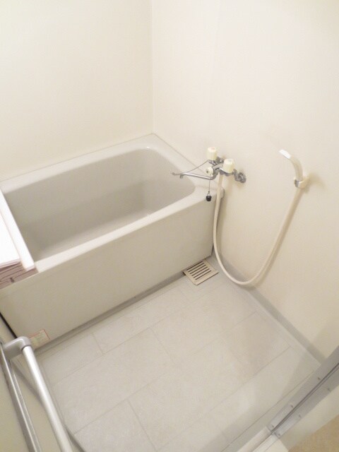 物件内観写真14　(バス／シャワールーム等)