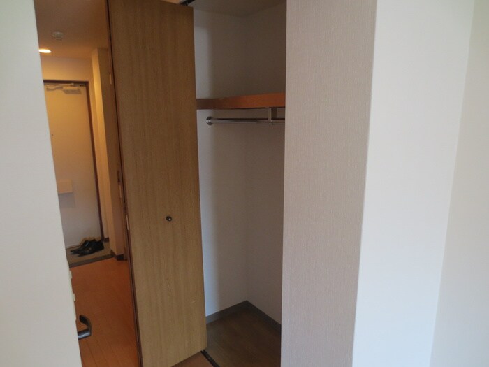 物件内観写真10　(収納)