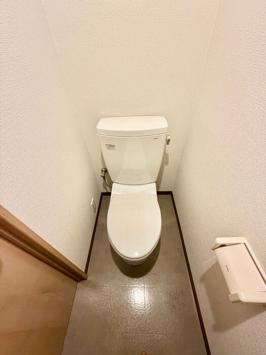 物件内観写真11　(トイレ)