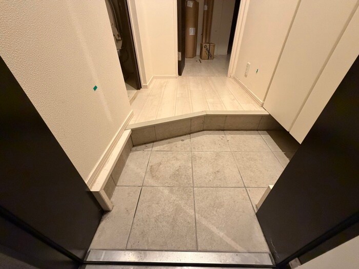 物件内観写真15　(玄関)