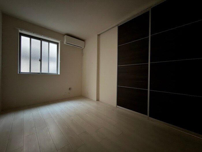 物件内観写真17　(居室)