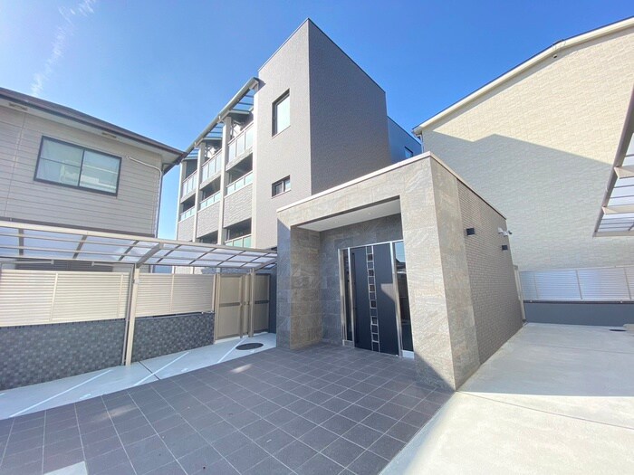 物件外観写真1　(外観写真)