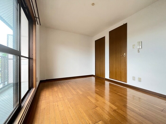 物件内観写真18　(居室)