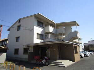 ドムール有栖川外観写真