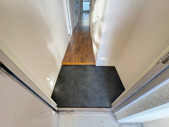 ドムール有栖川の玄関