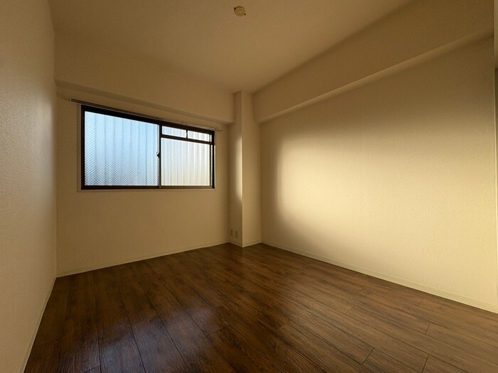 ドムール有栖川の居室