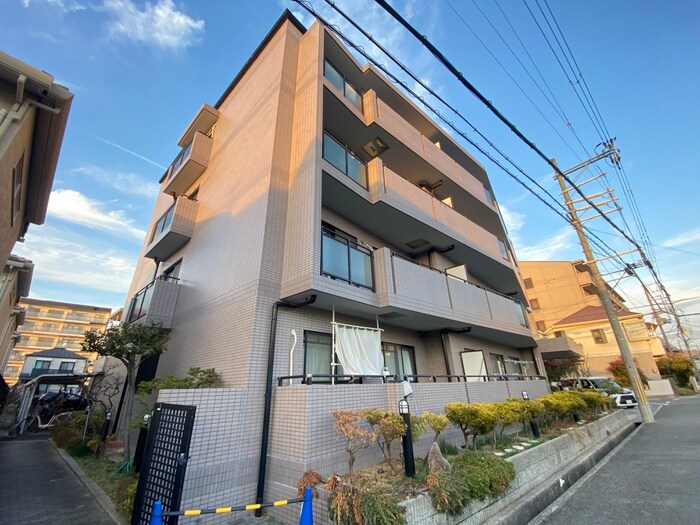 物件外観写真3　(外観写真)