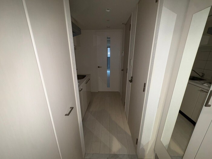 物件内観写真20　(廊下)