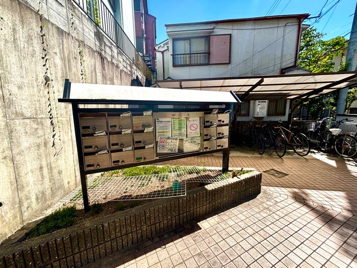 物件外観写真6　(建物設備)