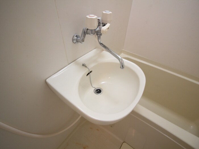 物件内観写真10　(洗面)