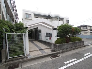 カーサ学文外観写真