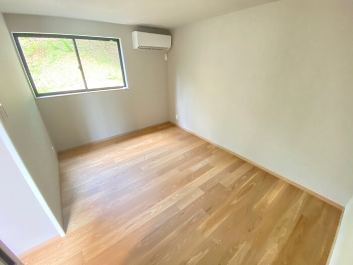 物件内観写真5　(居室)