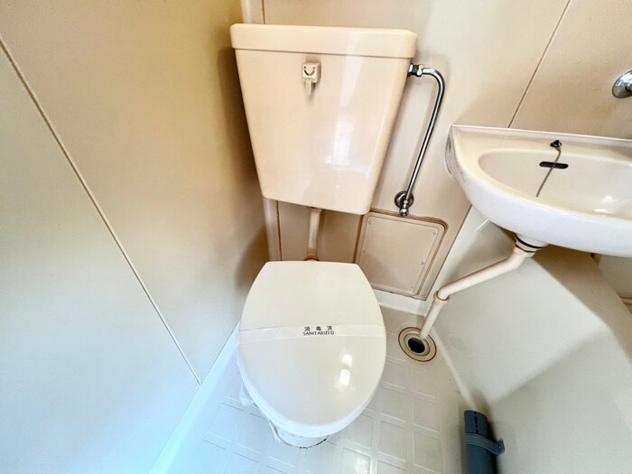 物件内観写真12　(トイレ)