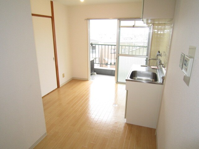 物件内観写真8　(キッチン)