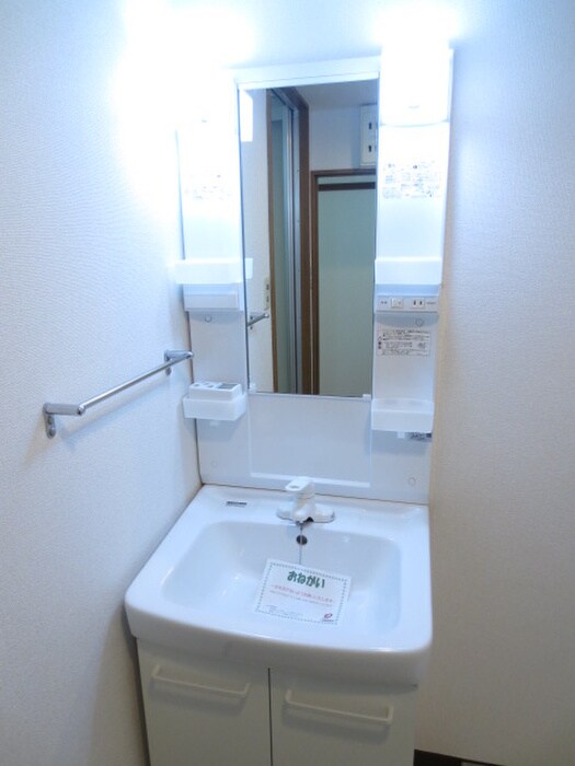 物件内観写真12　(洗面)