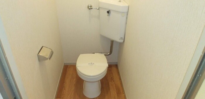 物件内観写真8　(トイレ)