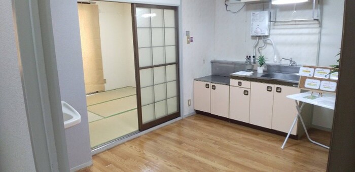 物件内観写真12　(居室)