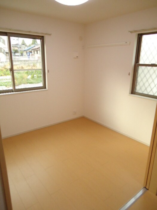 物件内観写真12　(居室)