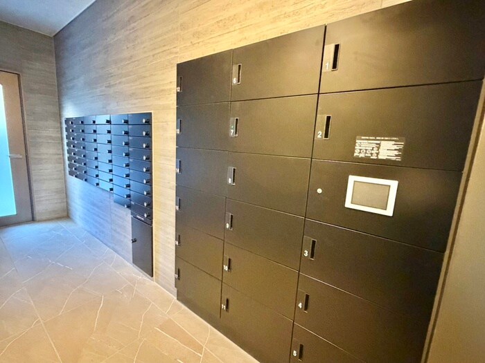 物件外観写真3　(建物設備)