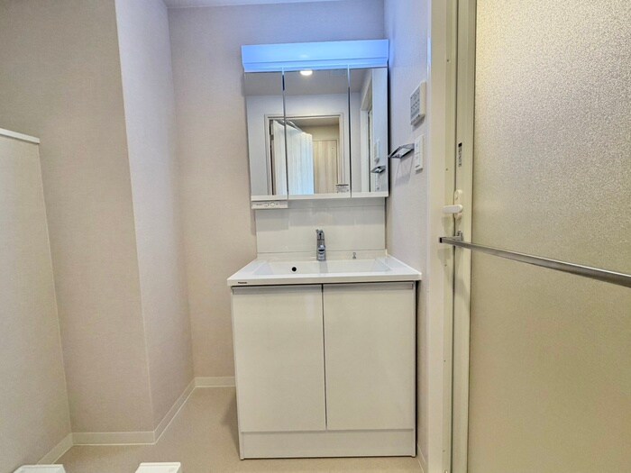 物件内観写真10　(洗面)