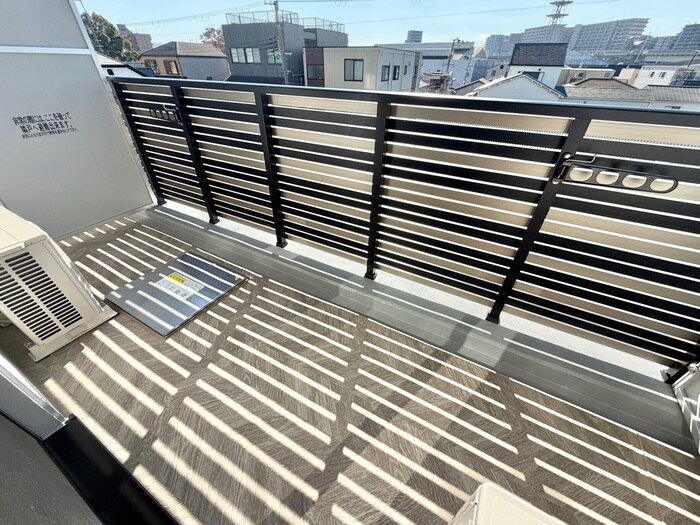 物件内観写真12　(ベランダ・バルコニー)