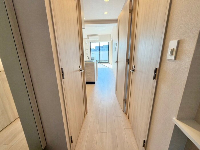 物件内観写真20　(廊下)