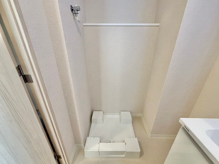 物件内観写真21　(洗濯機置場)