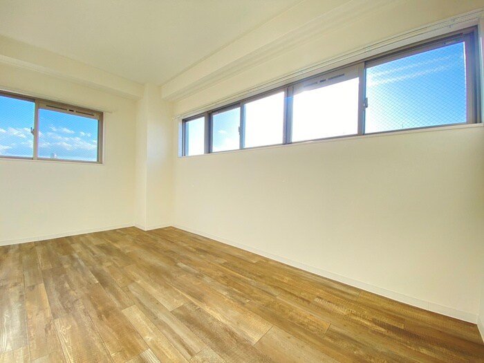 物件内観写真7　(居室)