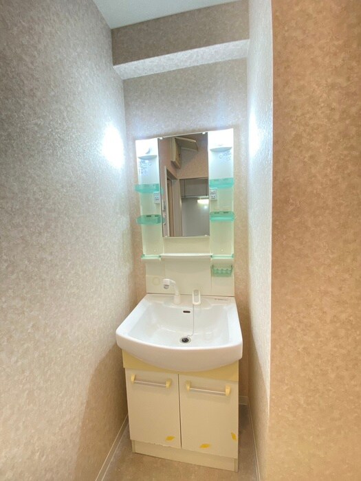 物件内観写真11　(洗面)