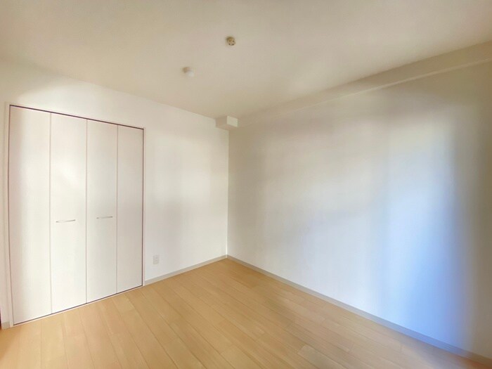 物件内観写真13　(居室)
