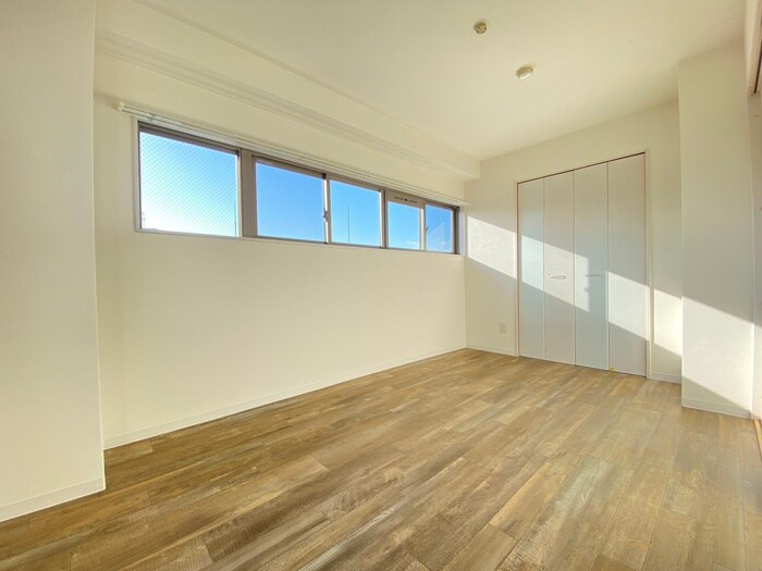 物件内観写真14　(居室)