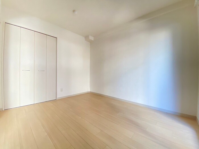 物件内観写真16　(居室)
