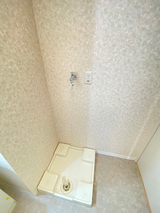 物件内観写真20　(洗濯機置場)