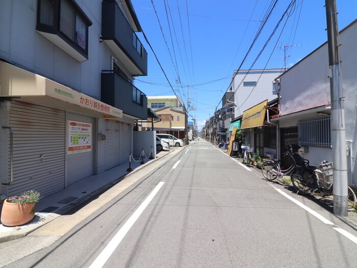 物件外観写真6　(周辺環境)