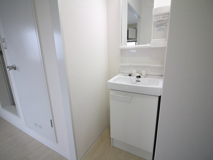 物件内観写真12　(洗面)