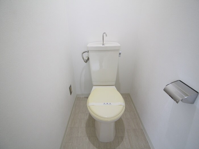 物件内観写真13　(トイレ)