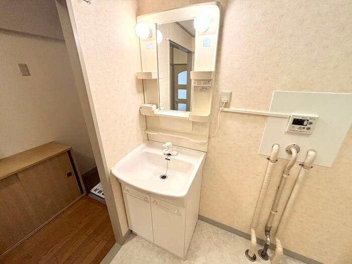 物件内観写真13　(洗面)