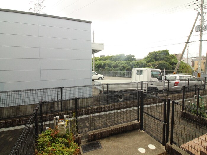 物件内観写真15　(室内からの展望)