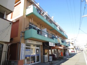 ラムール王塚台外観写真