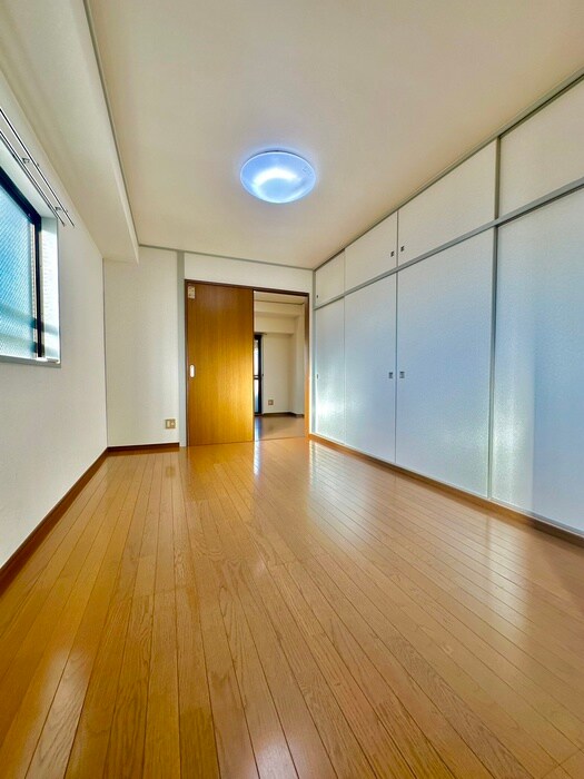 物件内観写真11　(居室)