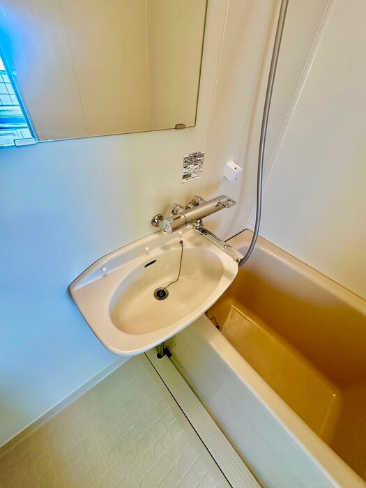 物件内観写真15　(洗面)