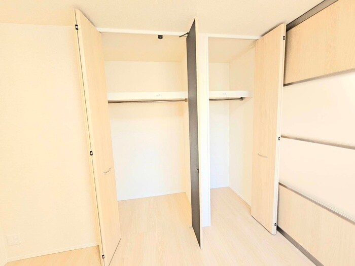 物件内観写真13　(収納)