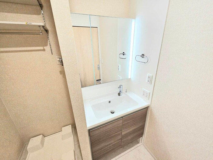 物件内観写真15　(洗面)