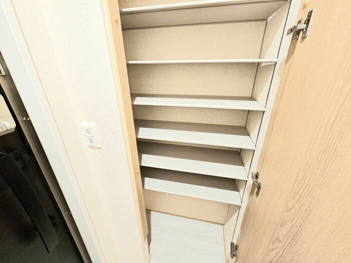 物件内観写真20　(靴箱)