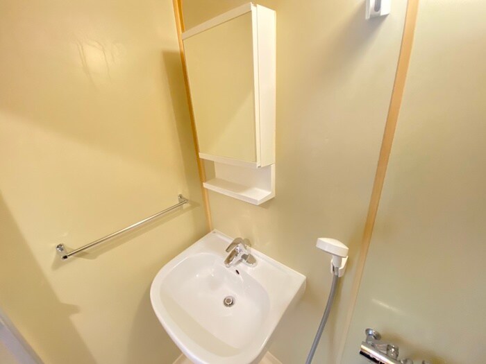 物件内観写真9　(洗面)