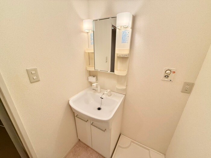 物件内観写真14　(洗面)